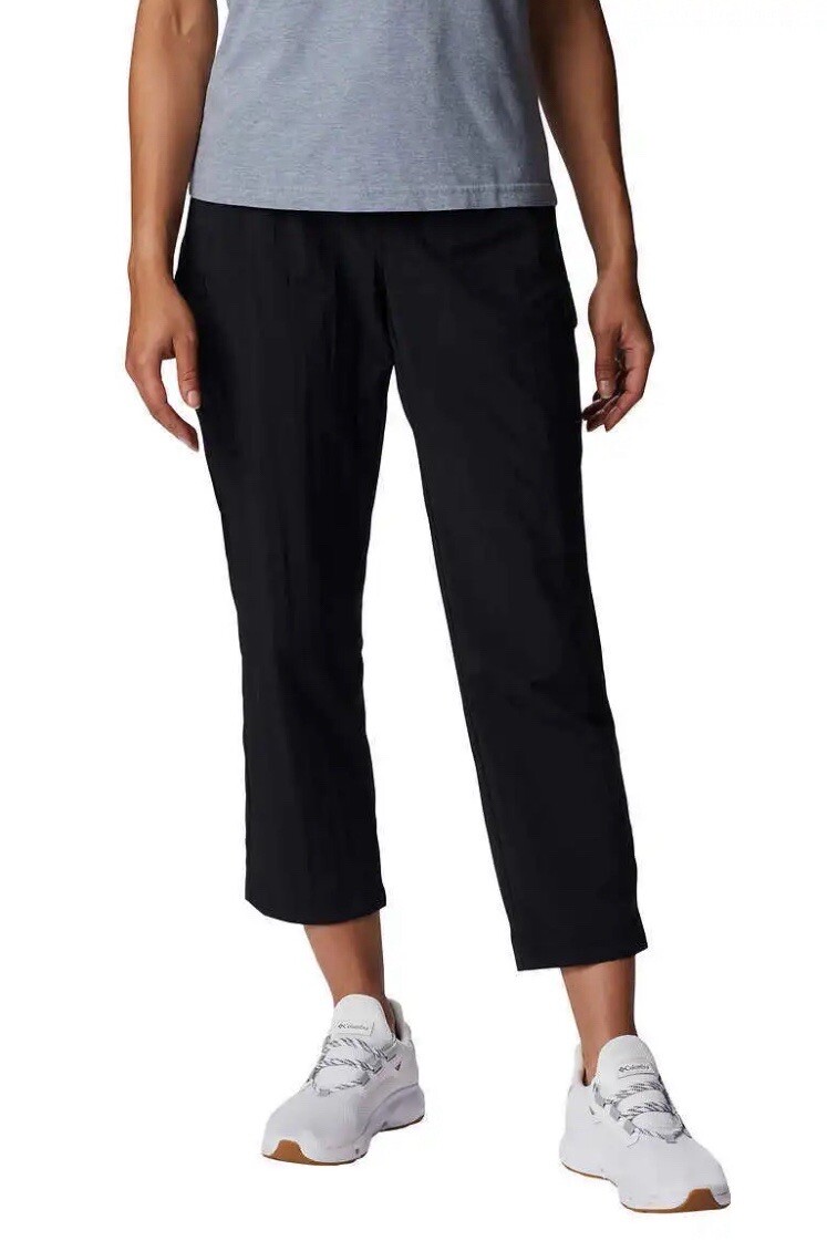 Columbia Ladies’ Omni-Shield Roll-up Capri Pants – Black – Small – Water Repel