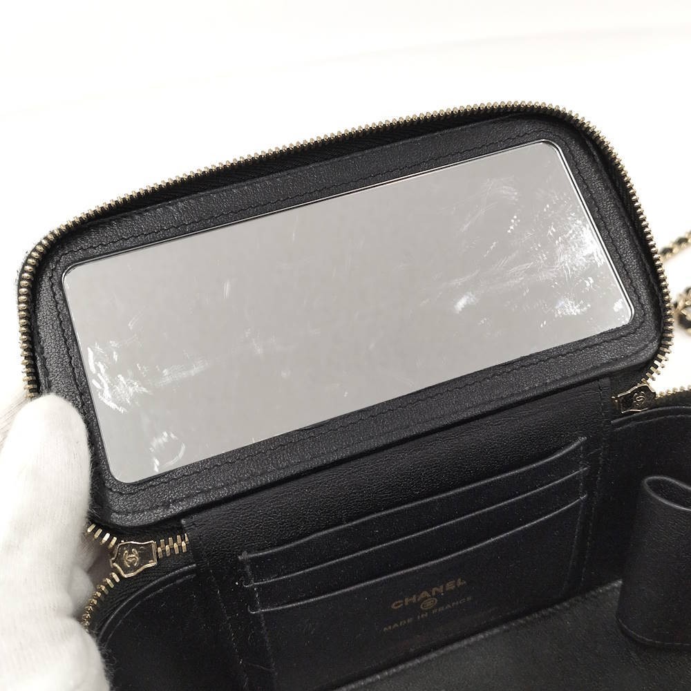 CHANEL Matelasse Vanity Chain Shoulder Bag Lamb AP2199 753033