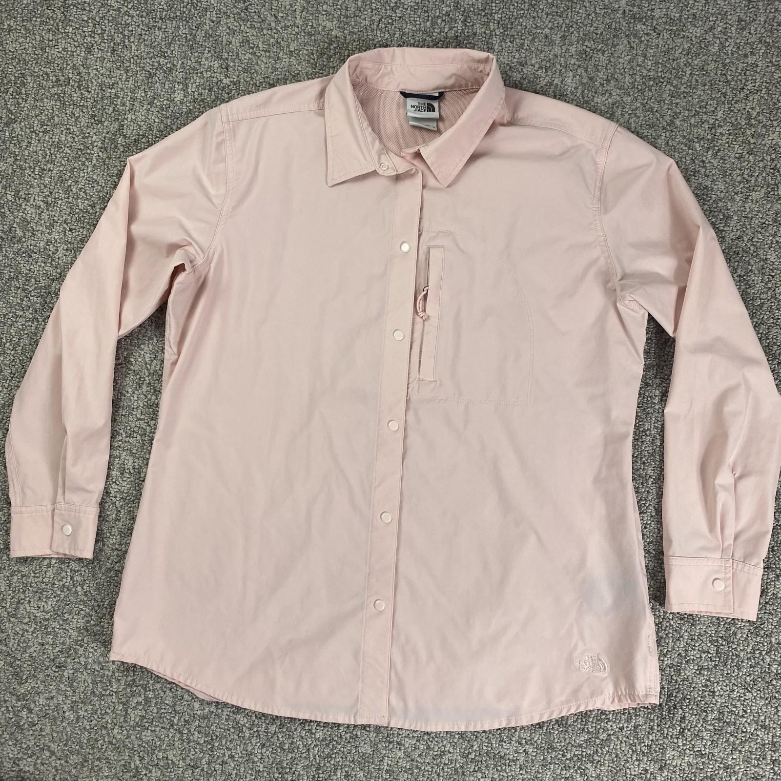 The North Face Tech Trail Shirt Womens XL Pink Snap Zip Pocket Vented Outdoor