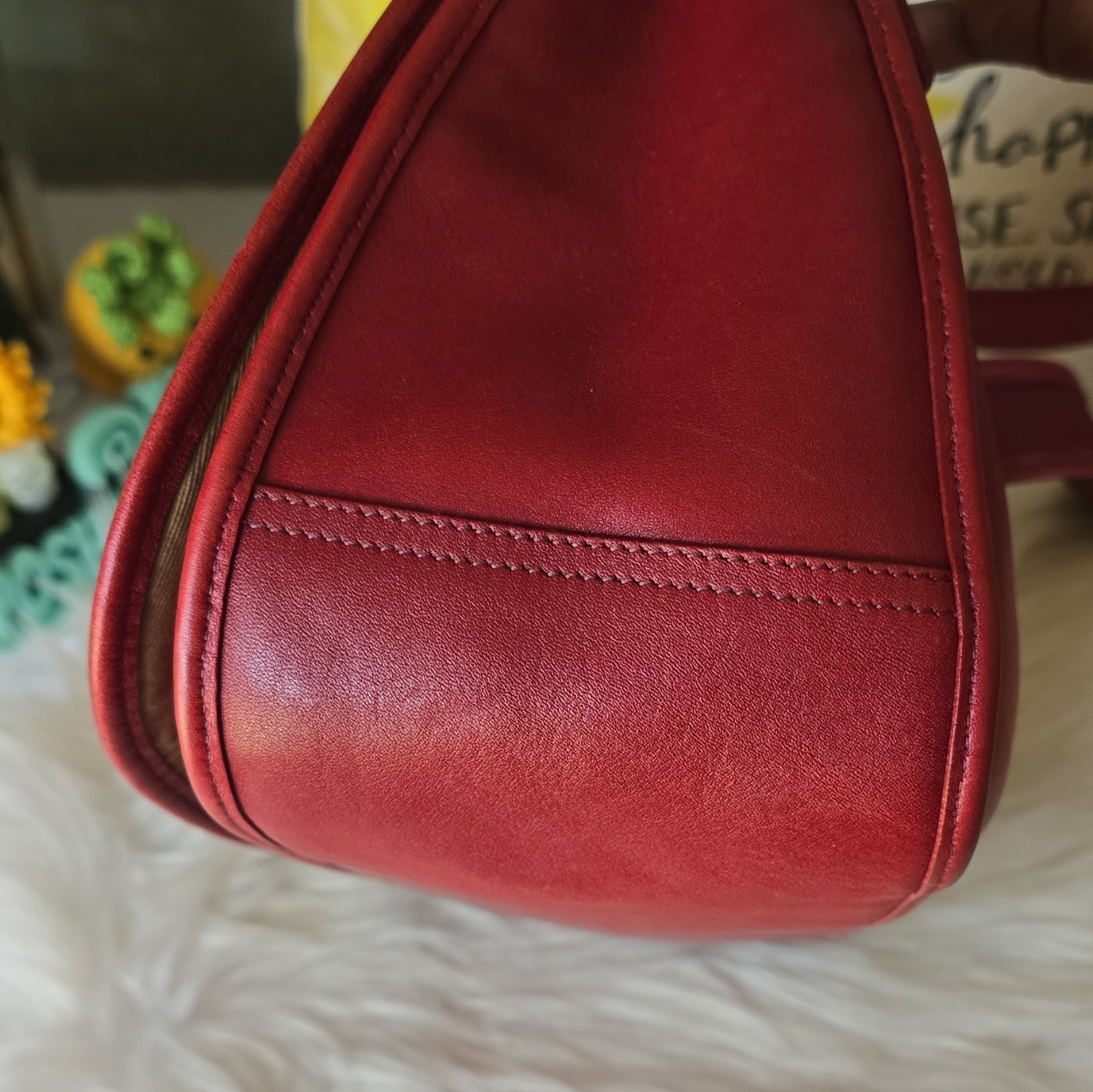 Coach Red Small Crescent Shoulder Bag Turn Lock Gold Hardware Hang Tag