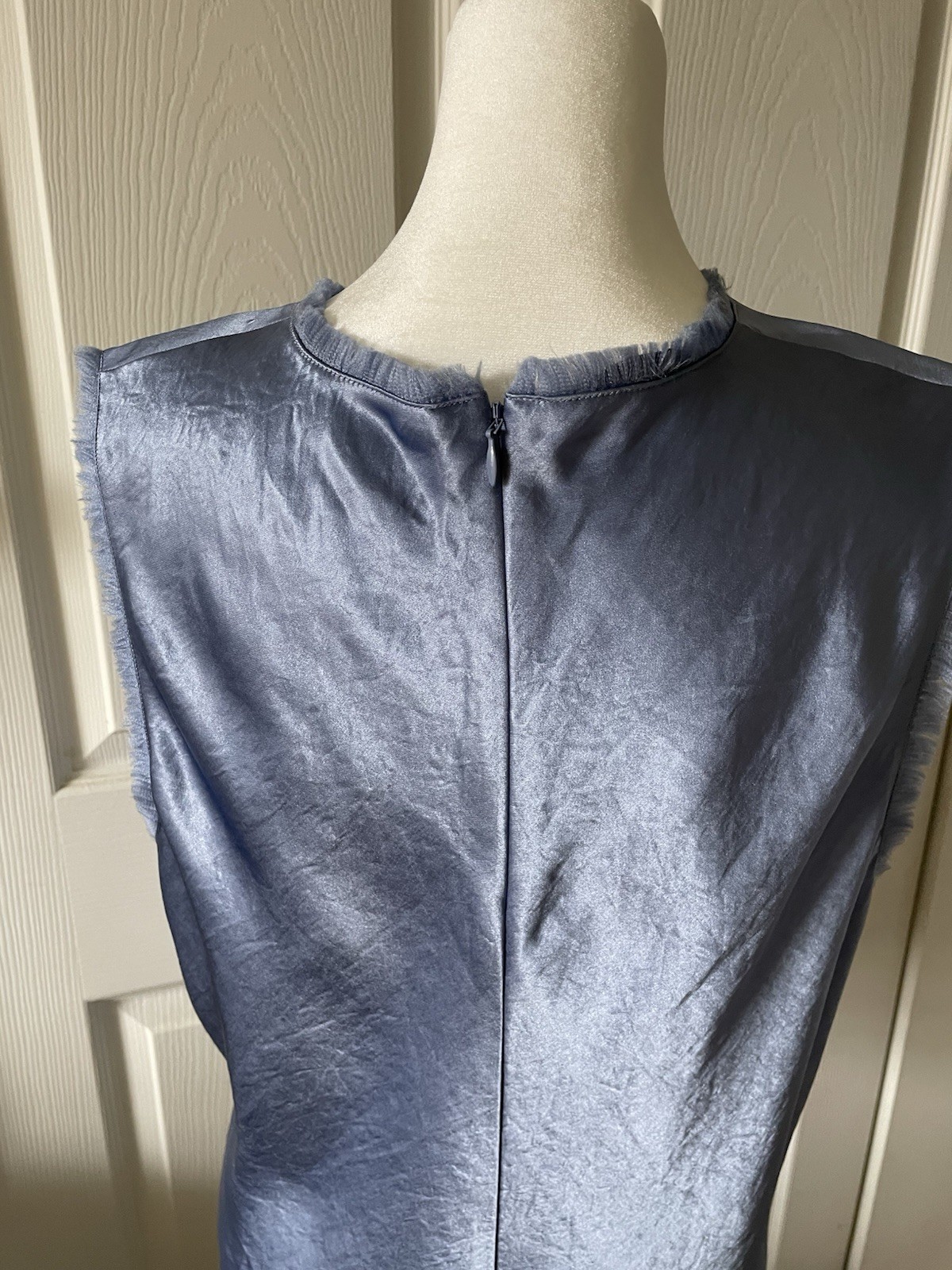 Vince Satin Fray Edge Shell Blue Sleeveless Top Womens Size L Bias