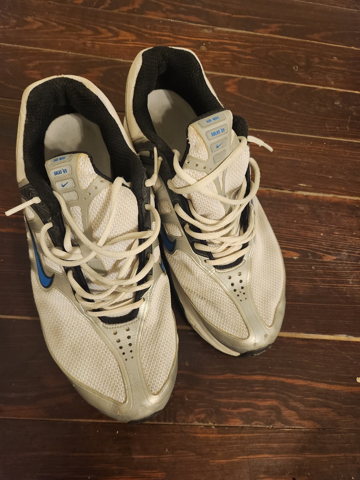 Nike Air Max Solas ’09 Silver/White/Black/Blue Low Top Mesh Sneaker 354824-141