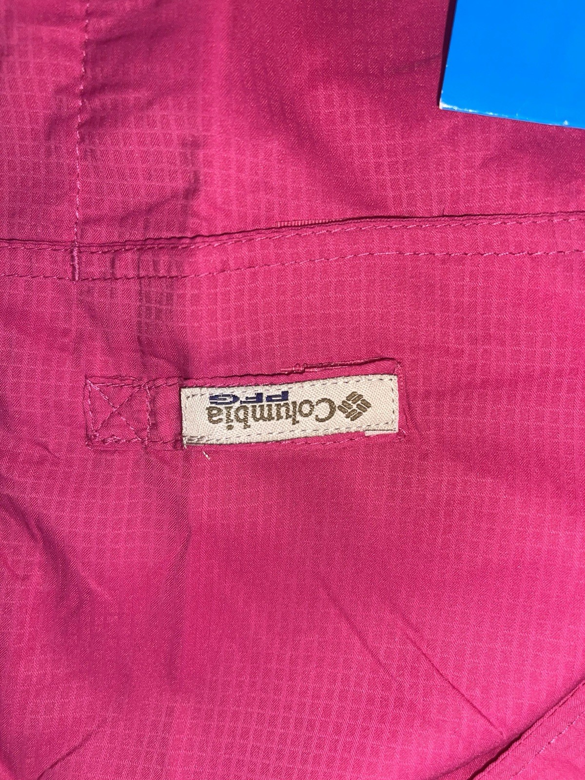 Columbia PFG Omni-Shade Men’s Pink Solid Short Sleeve Mesh Button-Up L/G