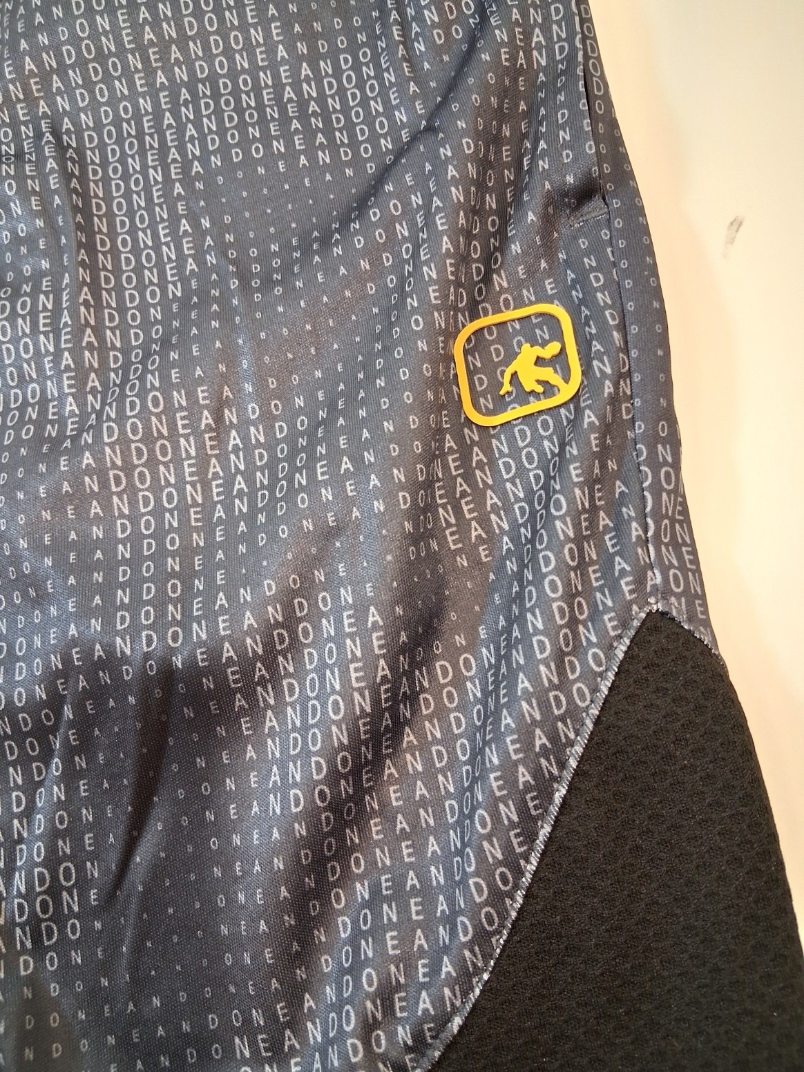 And1 Mens Shorts Basketball Gym Premium 10″ Inseam Black Yellow S M L XL 2XL 3XL