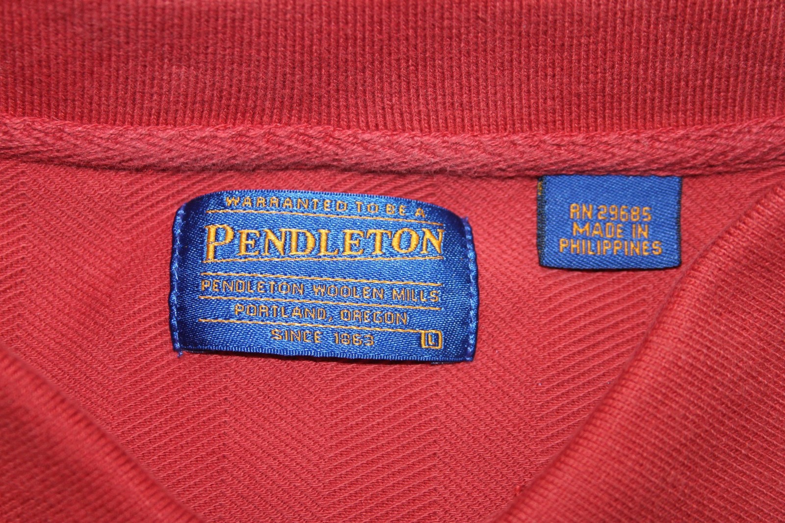 Pendleton Polo Shirt Mens L Red 100% Cotton Herringbone Breathable Easy Care
