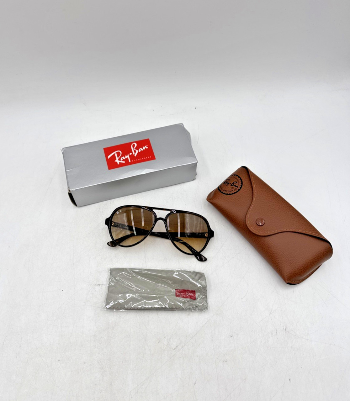 Ray-Ban RB4125 710/51 Aviator Sunglasses – Light Havana