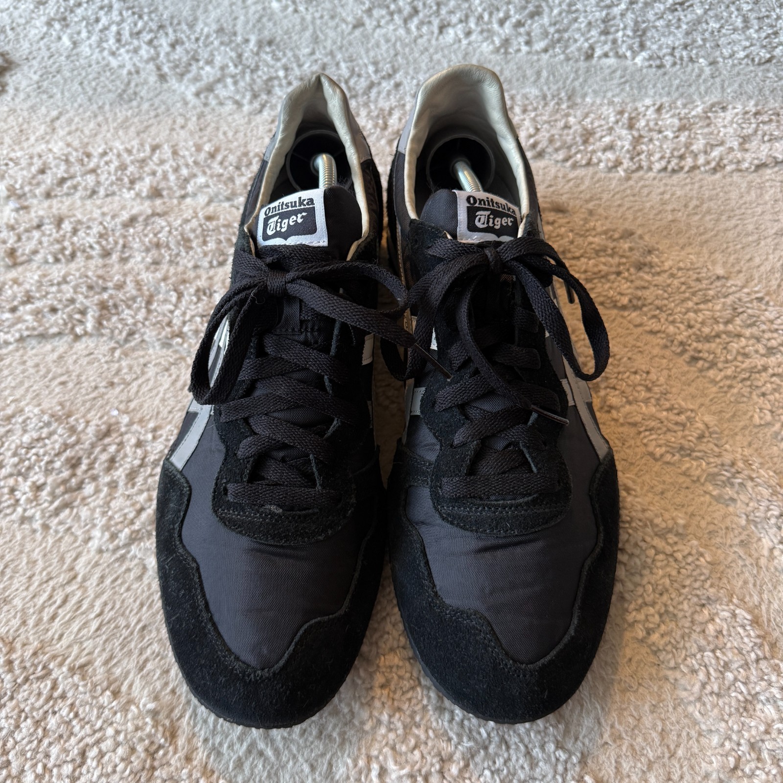 Onitsuka Tiger Serrano Black White Gray D109K Men’s Size 10 Sneakers Asics