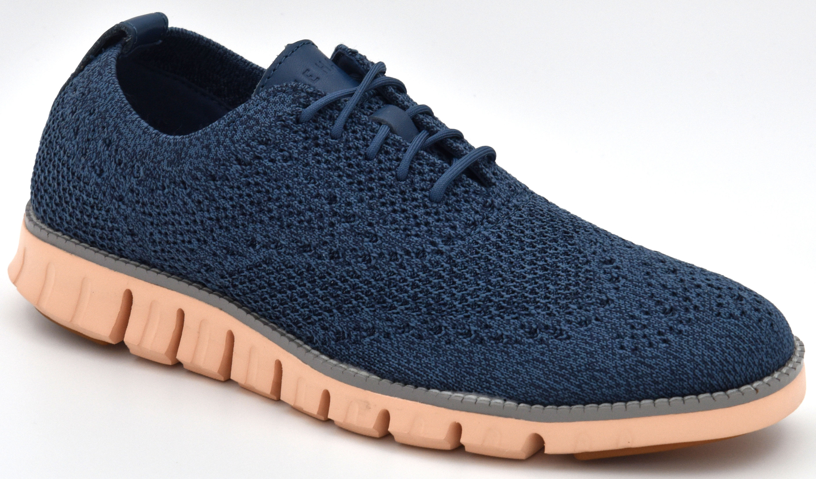 Cole Haan Men’s ZERØGRAND Stitchlite Wingtip Oxford Style C37896