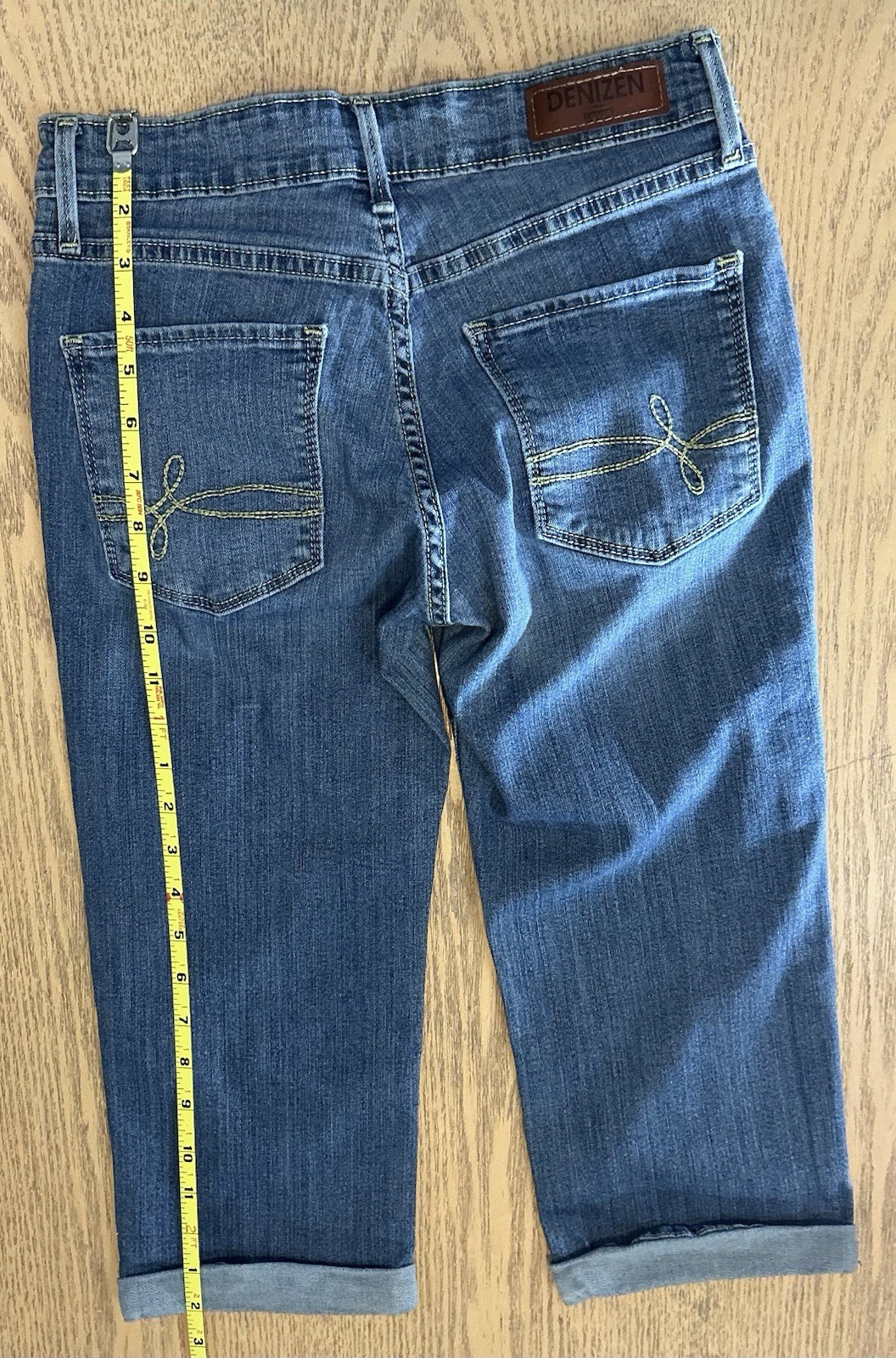 Denizen by Levi’s Womens Size 4 Cropped Capri Jeans Blue Denim Cuffed Stretch