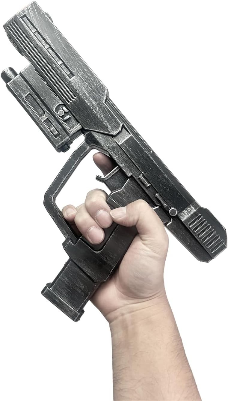 12.75” Halo 3 – M6C/SOCOM Pistol Replica Collectible Cosplay Foam Gun Prop.