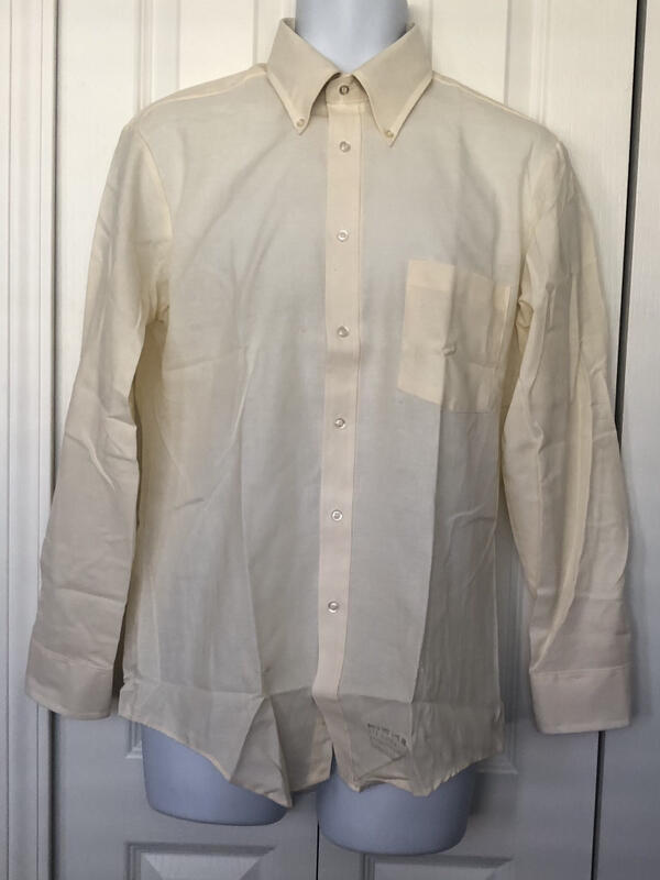 RENAISSANCE NWT Button-down Yellow Cotton Poly USA 15½ 32-33