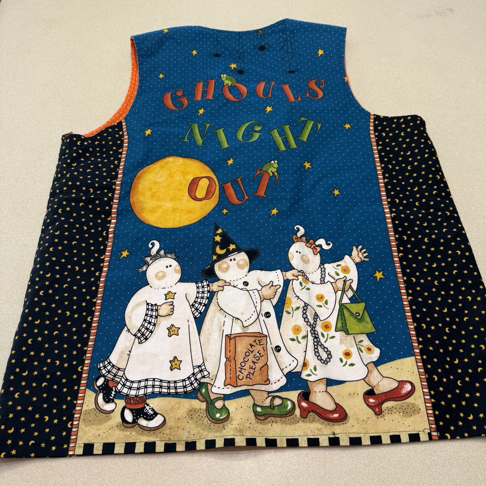 VTG Halloween Vest & Pin Homemade Ghouls Night Out Ghosts Pumpkins See Pics Size
