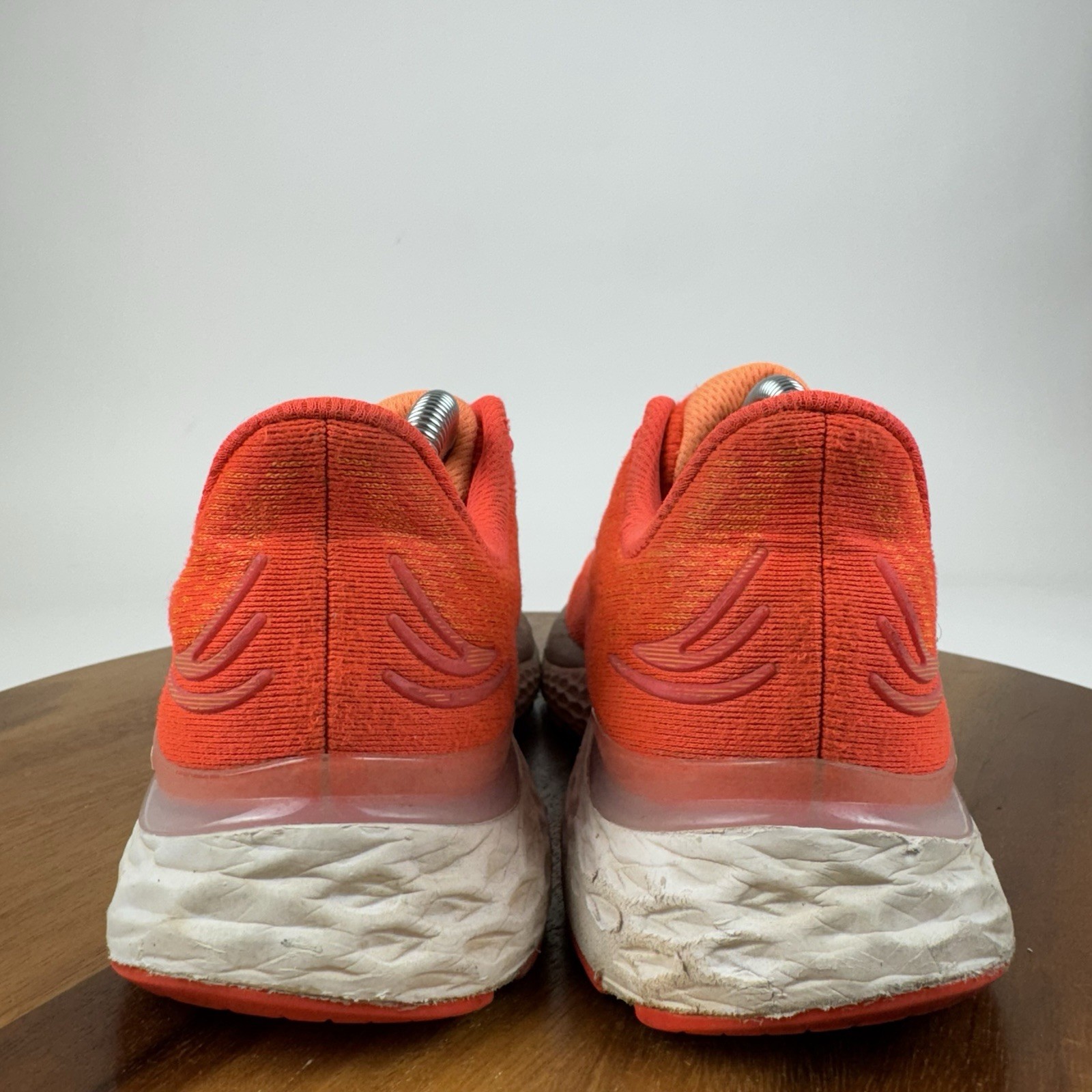 Womens New Balance Fresh Foam X 880v11 Vivid Coral Running Sneakers Size 10.5 B