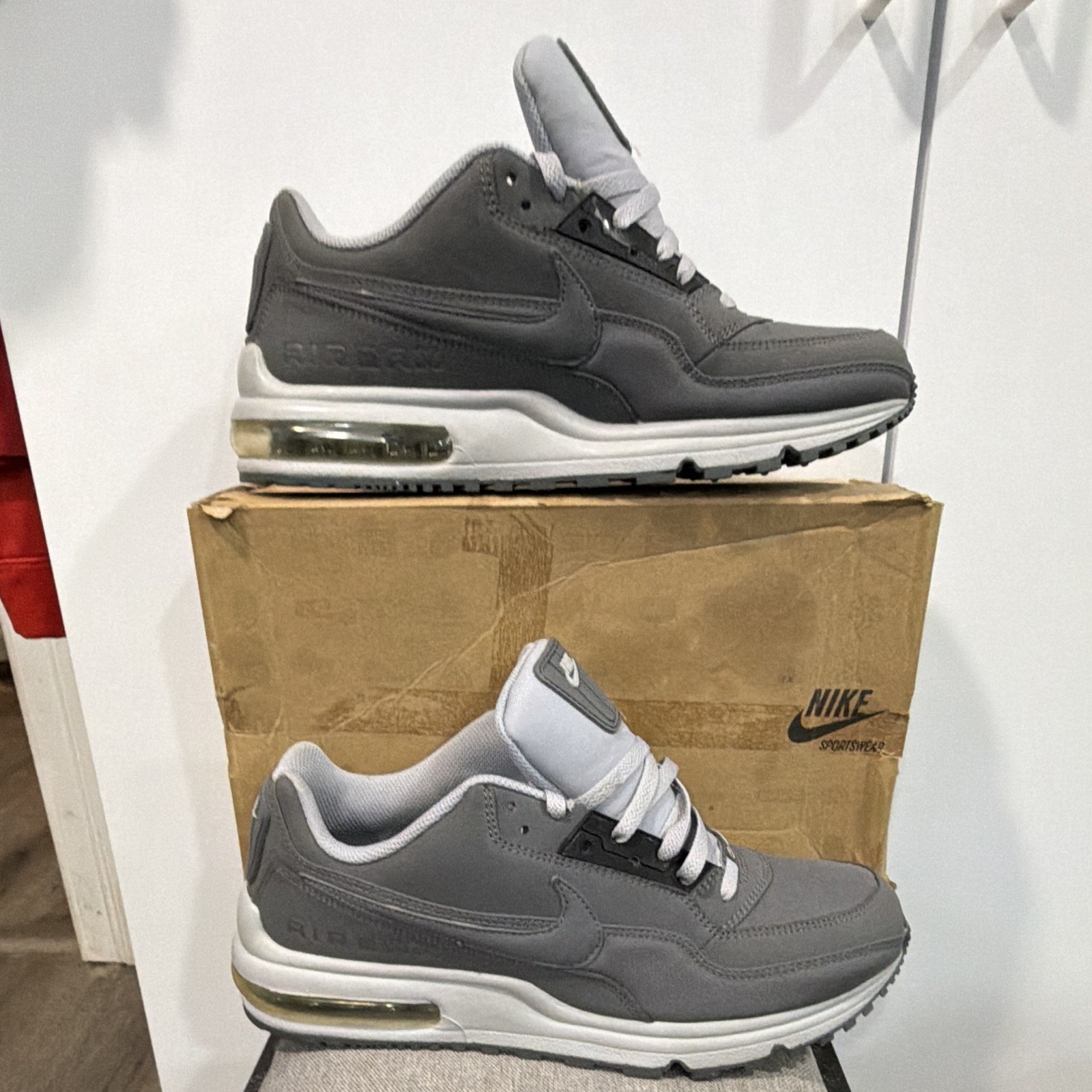 Nike Indee II Men’s Low Top Lace-Up Sneakers Gray/White Style 396667-012