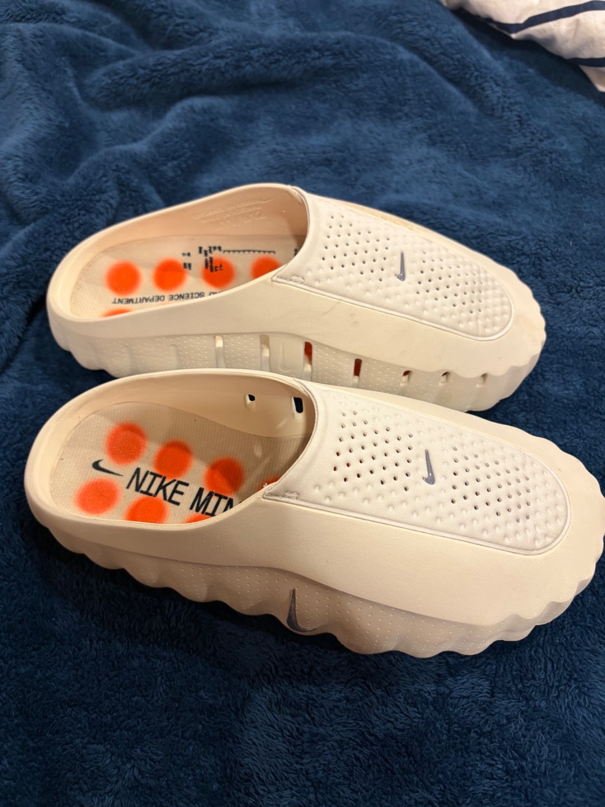 Nike Mind Slides – White – Size 11
