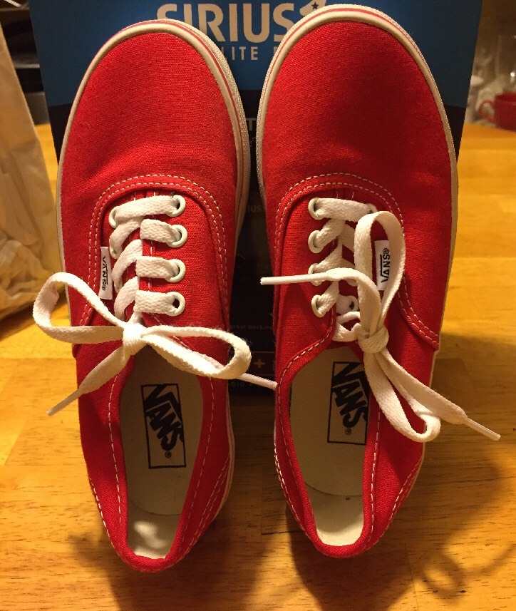 NEW VANS AUTHENTIC RED & WHITE SHOES KIDS US 1.5 UK 1 EUR 32.0 CM 19.5