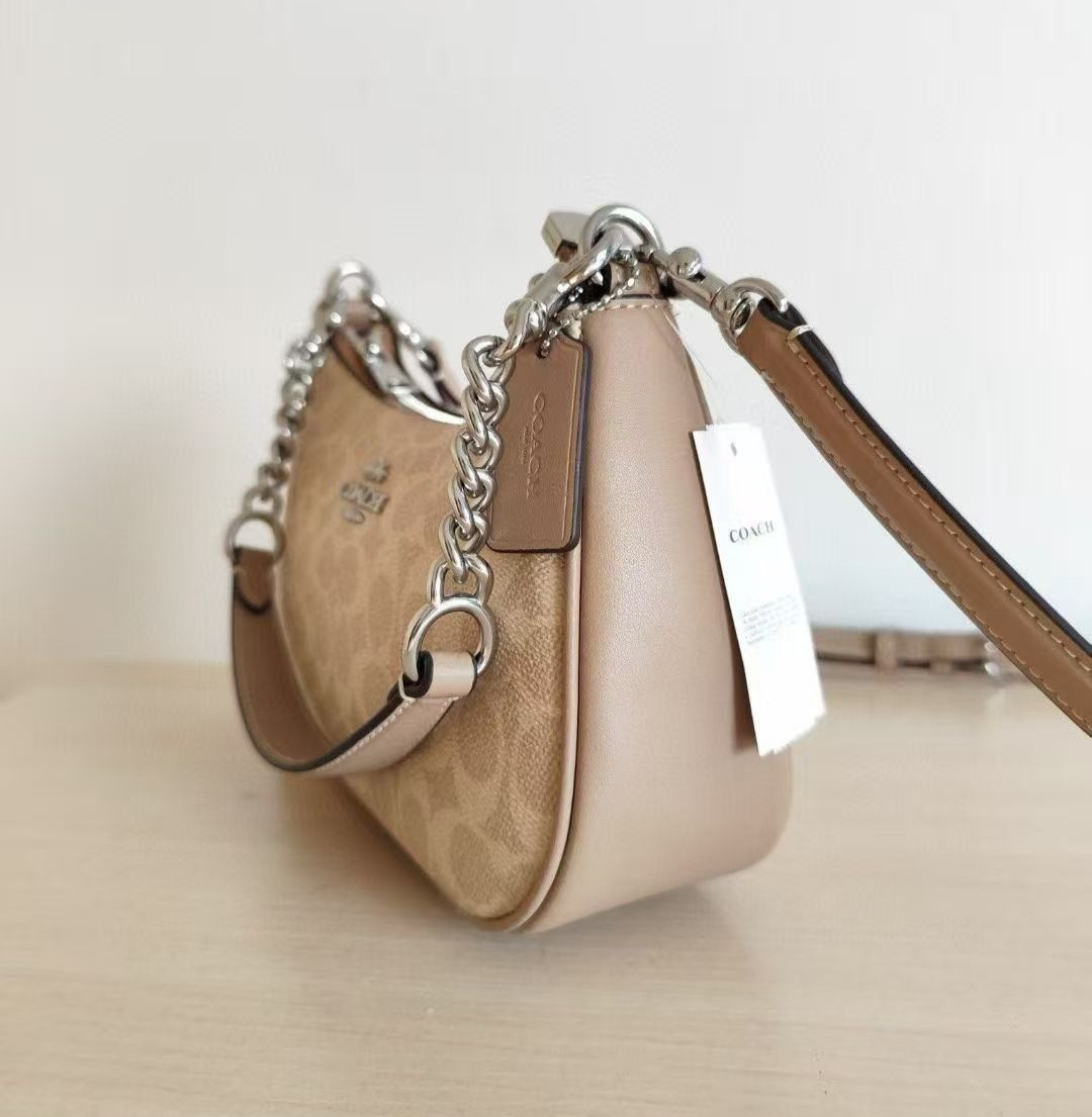NWT Coach Teri Shoulder Bag In Signature Canvas Silver /Sand/Taupe CV933