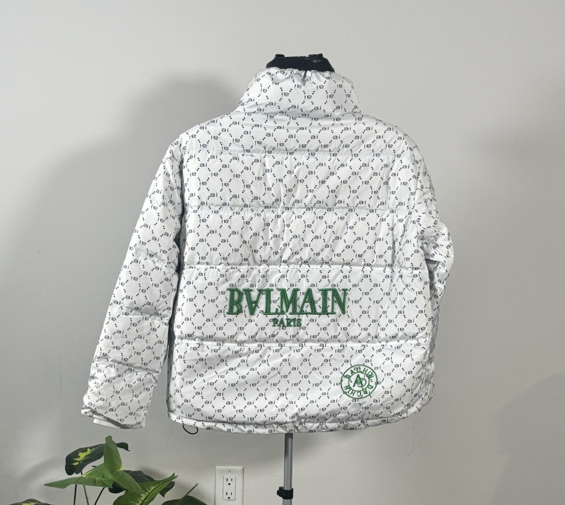 More Than I Am Logo Print Quilted White Green Puffer Jacket Zip Button Women M