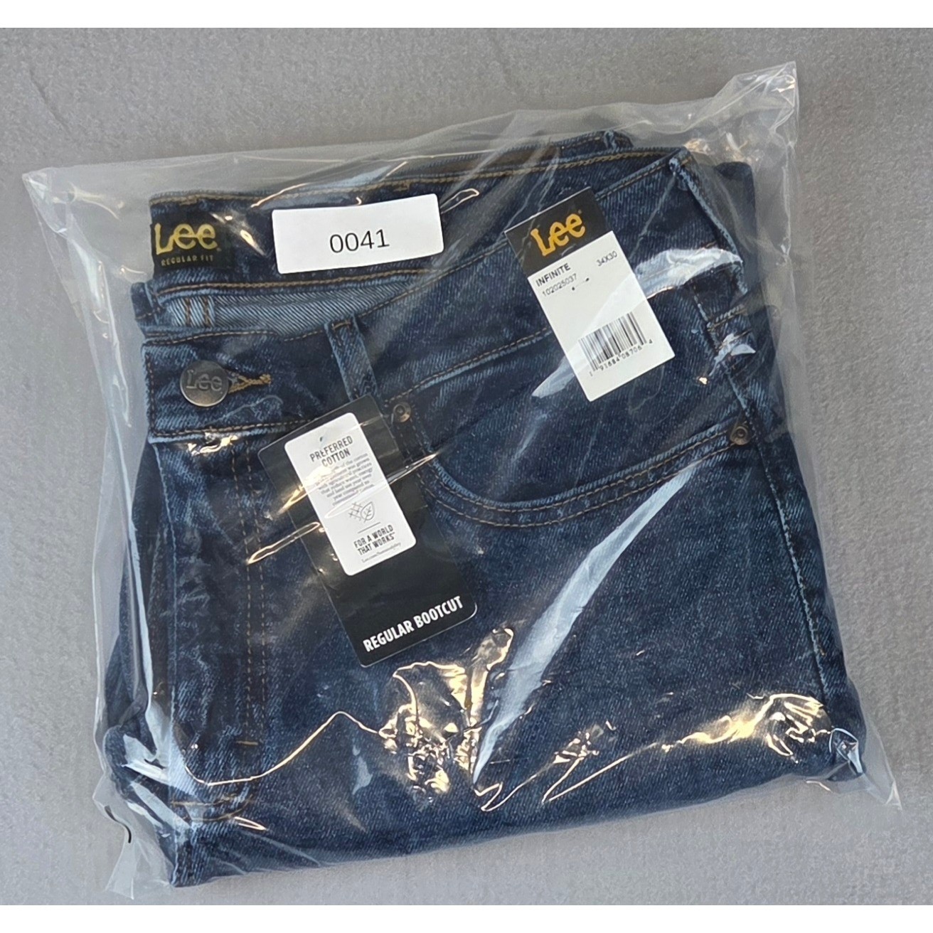 NWT Lee Mens 34×30 Regular Fit Bootcut Jeans Infinite Dark Wash NWT Cotton Blend