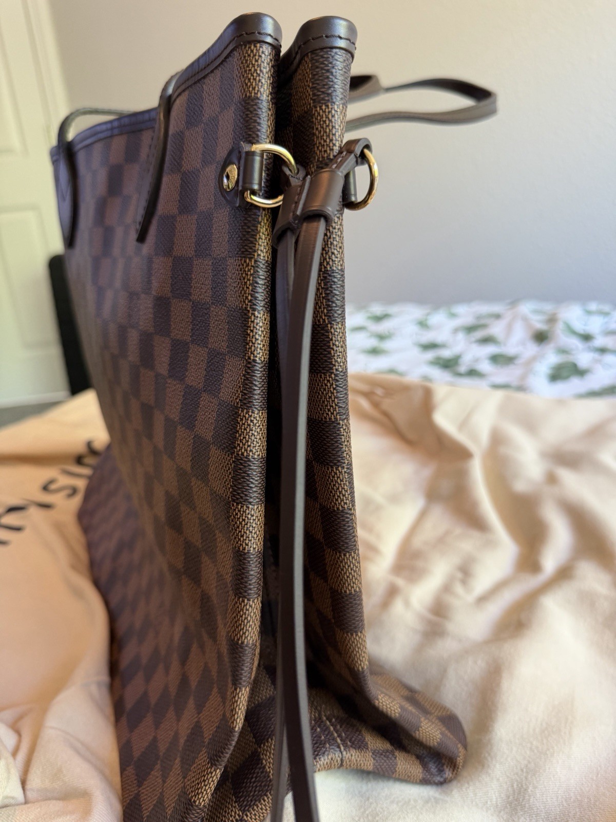 Louis Vuitton Neverfull GM Damier Ebene Canvas Bag