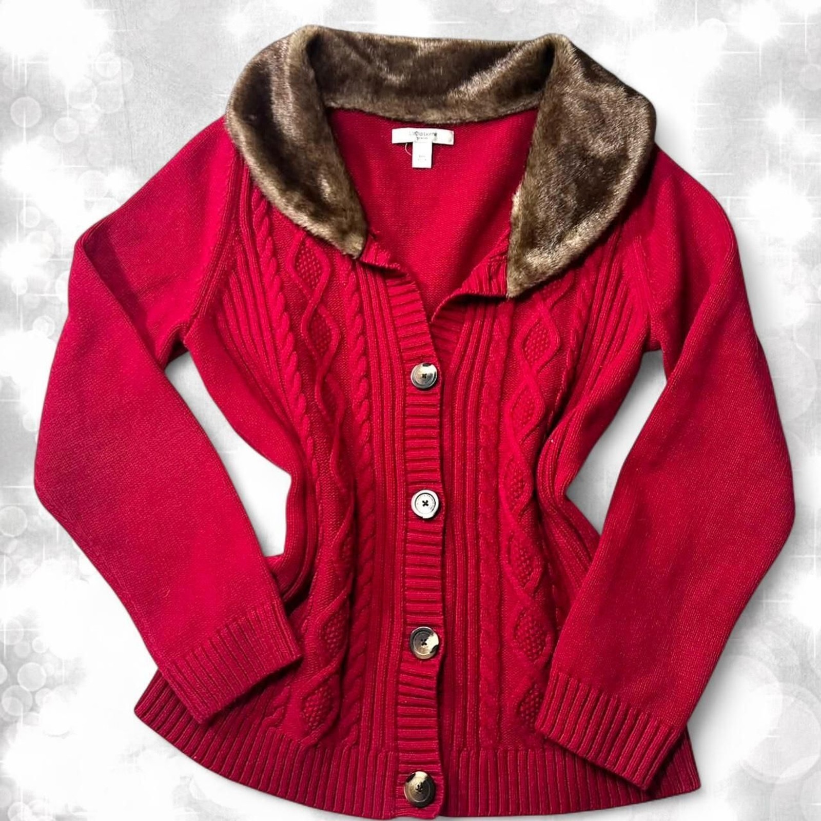 Y2K style red button up faux fur collar knit jacket chic, quiet luxury