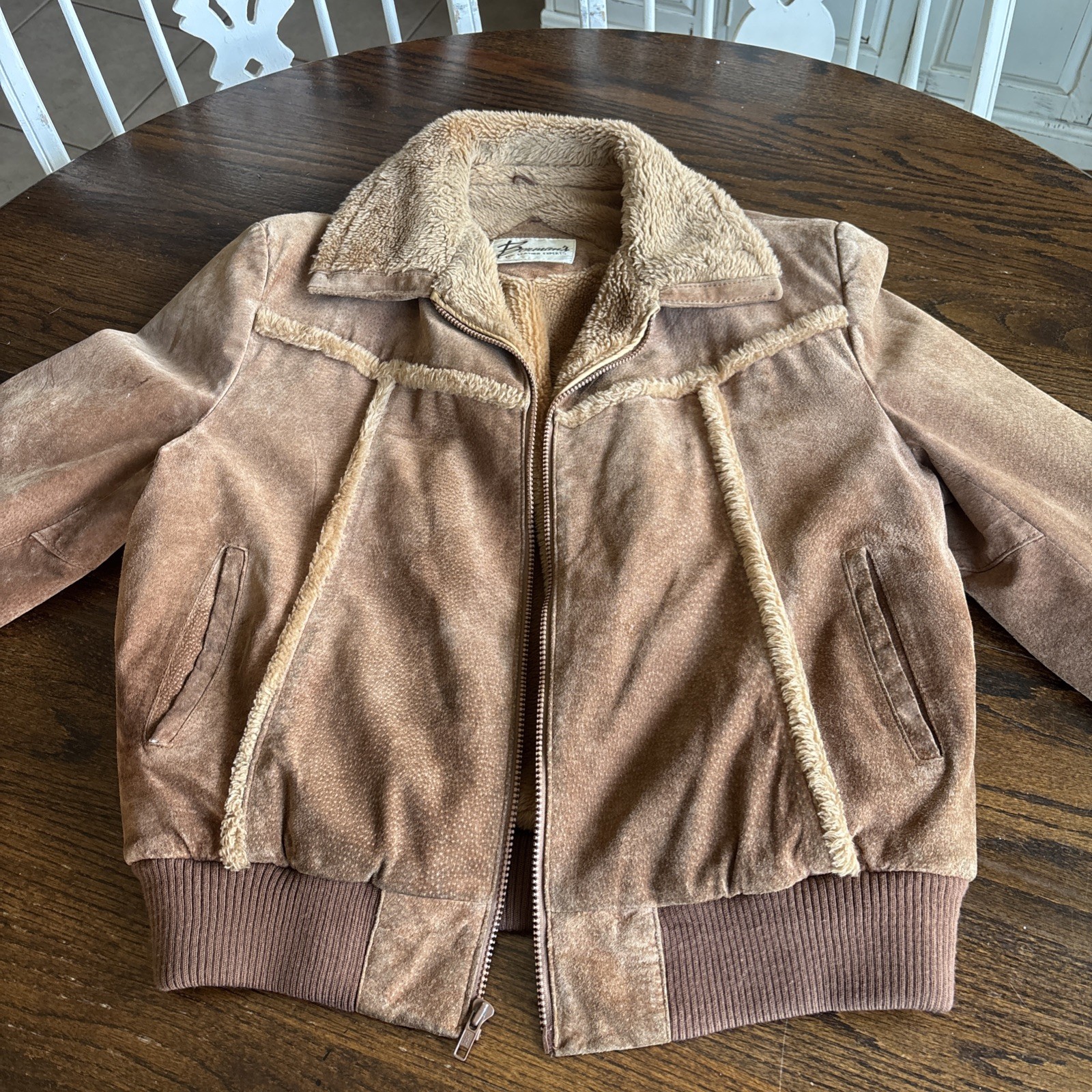 Vtg 1980 Bermans Rancher Western Brown Leather Jacket Coat Mens XL 44 – Stain.