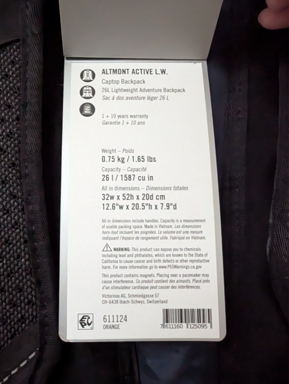 NWT Victorinox Altmont Active Lightweight Captop Backpack, Orange/Navy, 26L