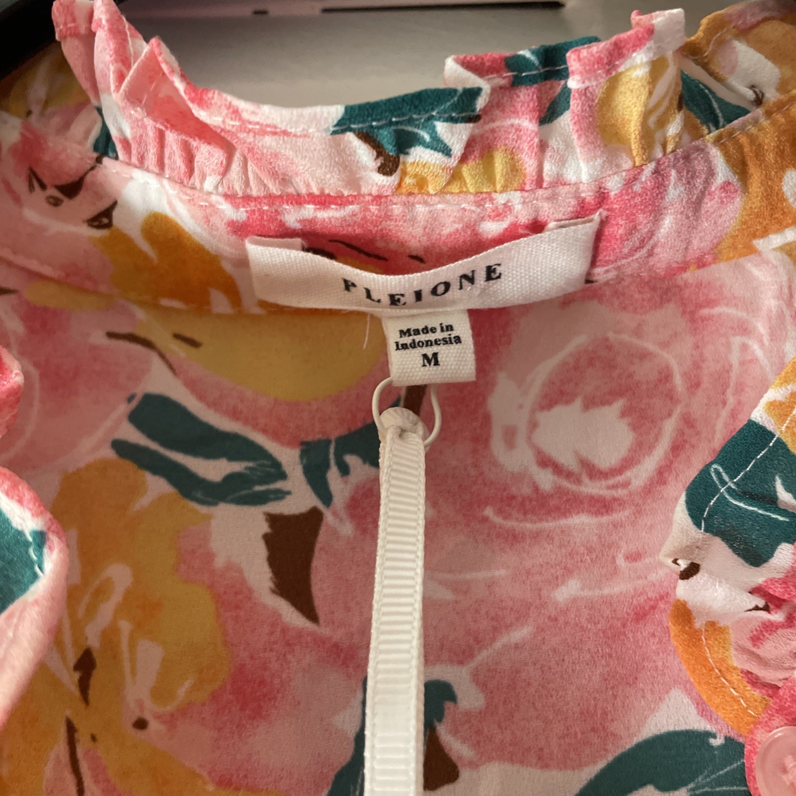 Pleione Anthropologie Blouse Pink Roses Medium Puff Feminine Cottage