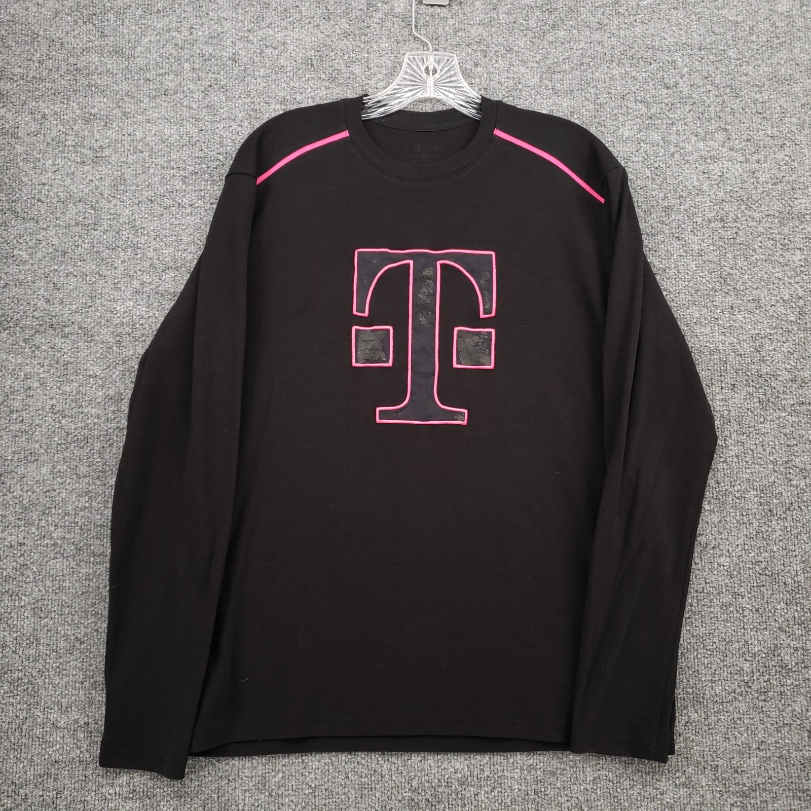 T Mobile Shirt Mens Medium Black Long Sleeve Crew Neck Employee Uniform Pullover