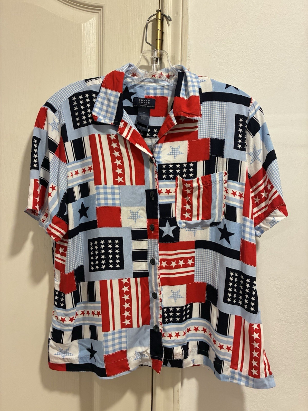 Crazy Horse Women’s M Red White Blue American Patchwork Short Sleeve Shirt