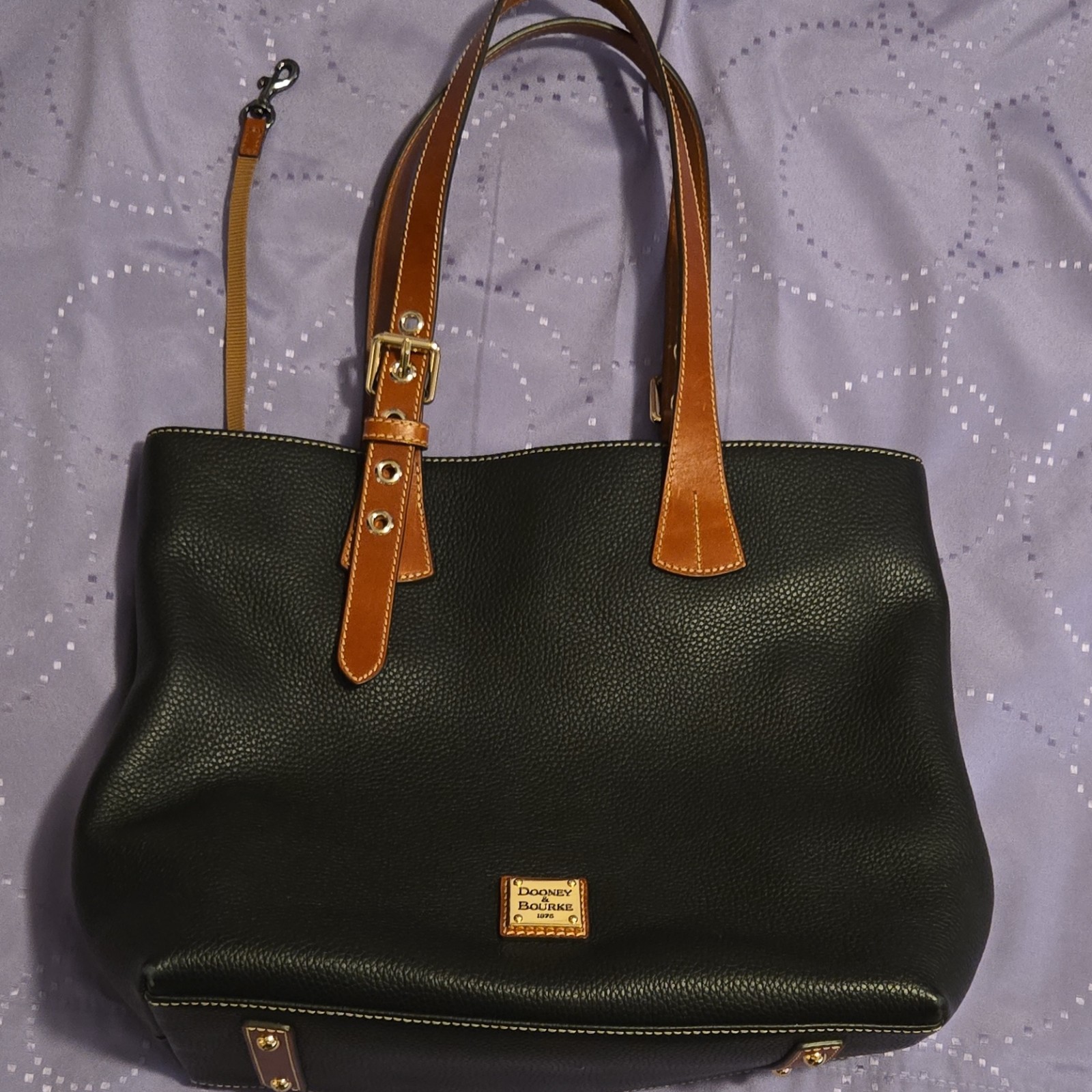 Dooney & Bourke Large Black Tote Zip Top Brown Double Handles Gold Hardware