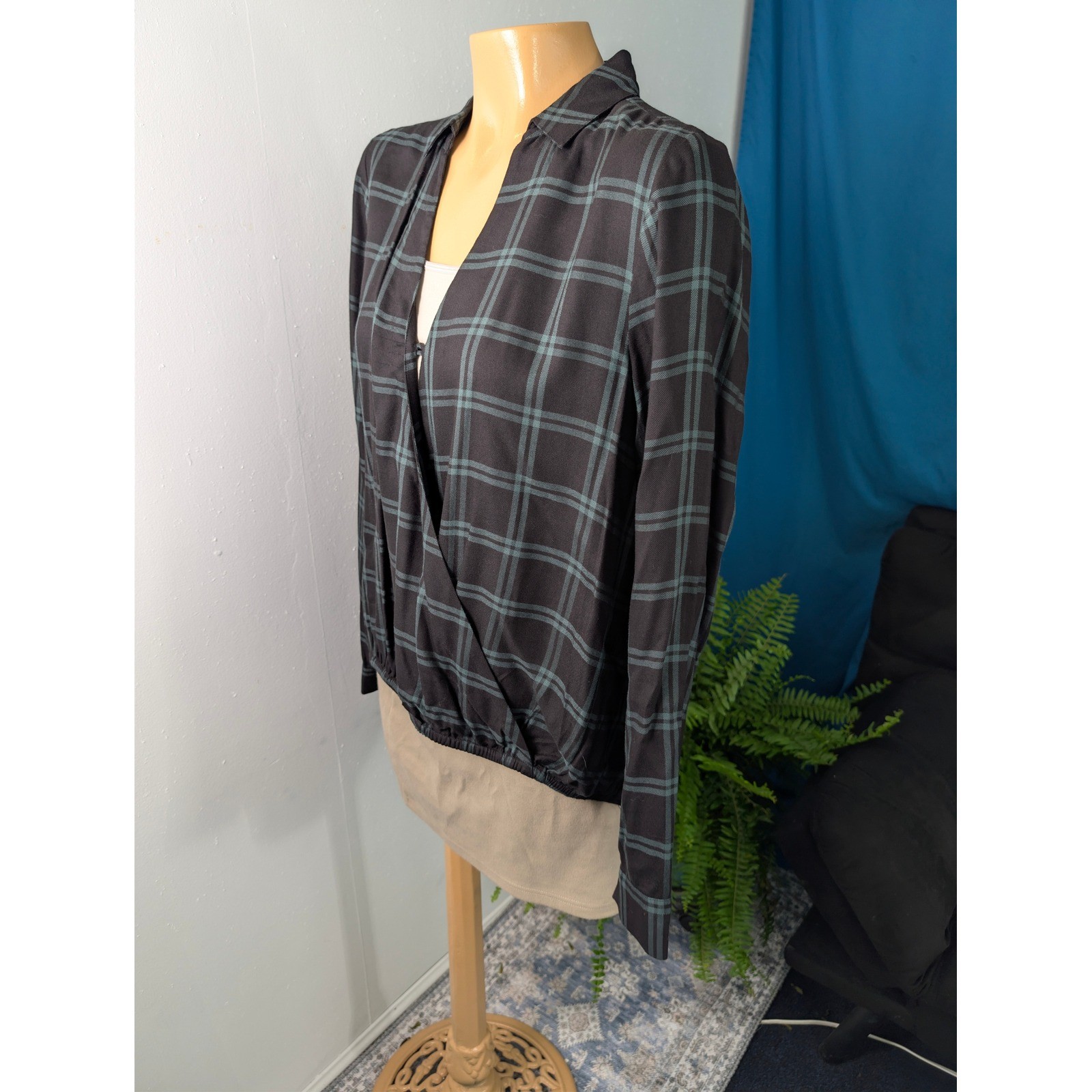Madewell Plaid Wrap Blouse Womens M Green Black Surplice Long Sleeve Office wear