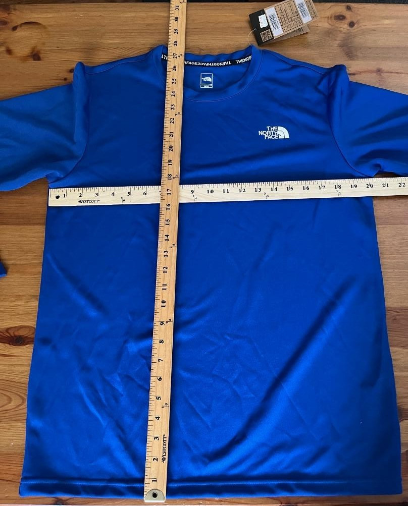 The North Face Royal Blue NWT Size M/95 Med Long Sleeve Stretch Shirt Korean Tag