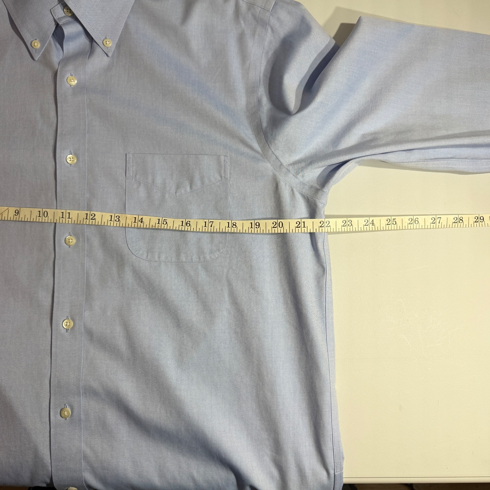 Brooks Brothers 1818 “Regular” Button Down Oxford 15.5-32/33 Non-Iron Cotton