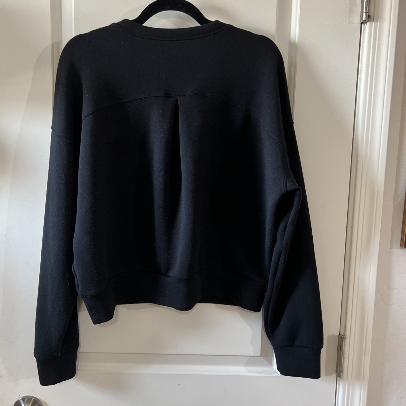 Spanx AirEssentials Crew Neck Sweatshirt Size L $98 MSRP