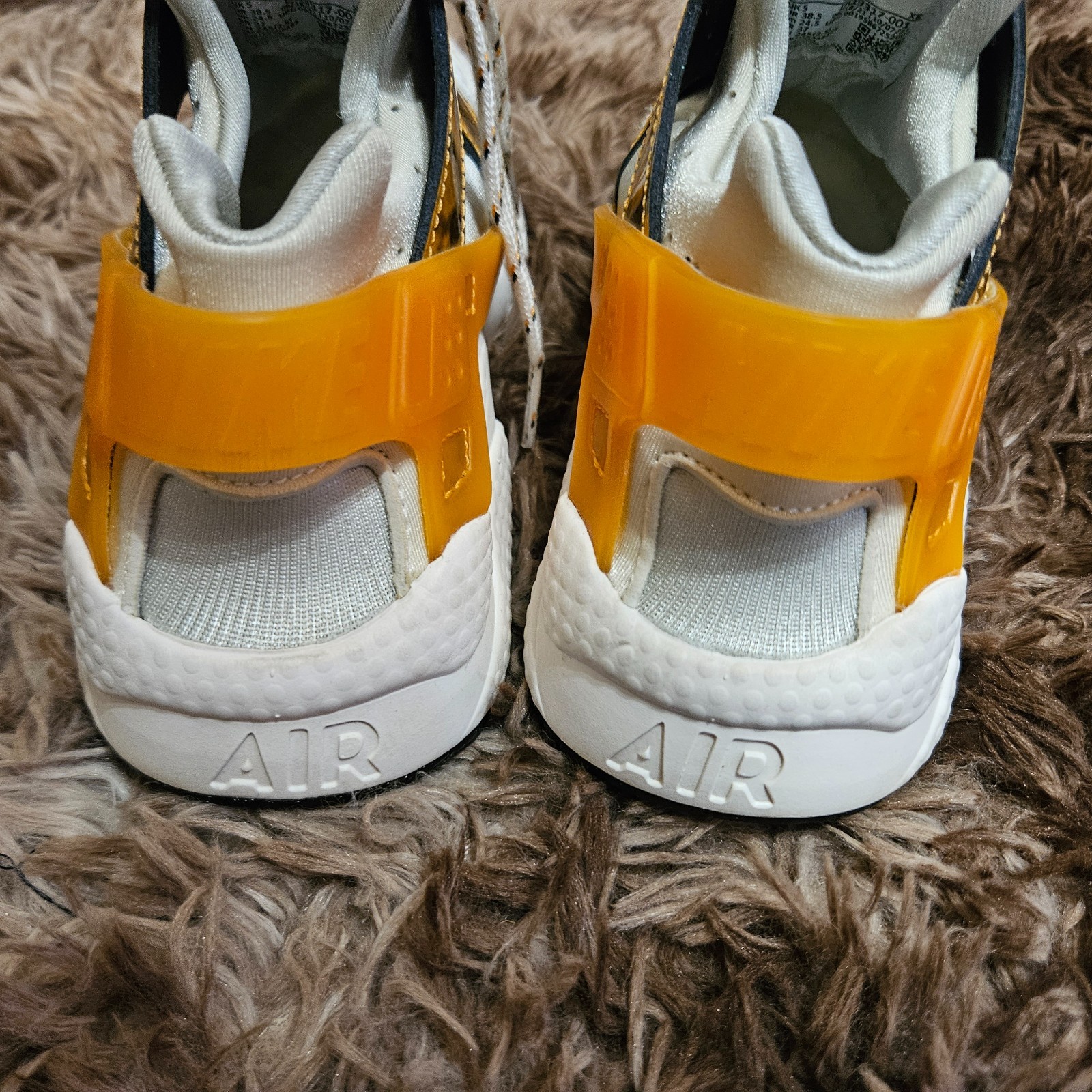 Nike Air Huarache “Tortoise Shell” Phantom-Light Curry Womens 7.5 DQ9317-001
