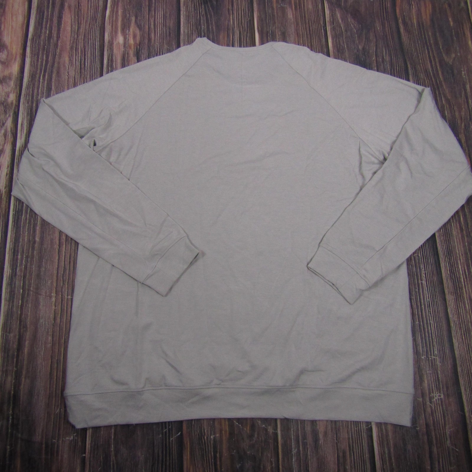 Cozy Earth Sweatshirt Mens 2XL Gray Pullover Lightweight Breathable Logo