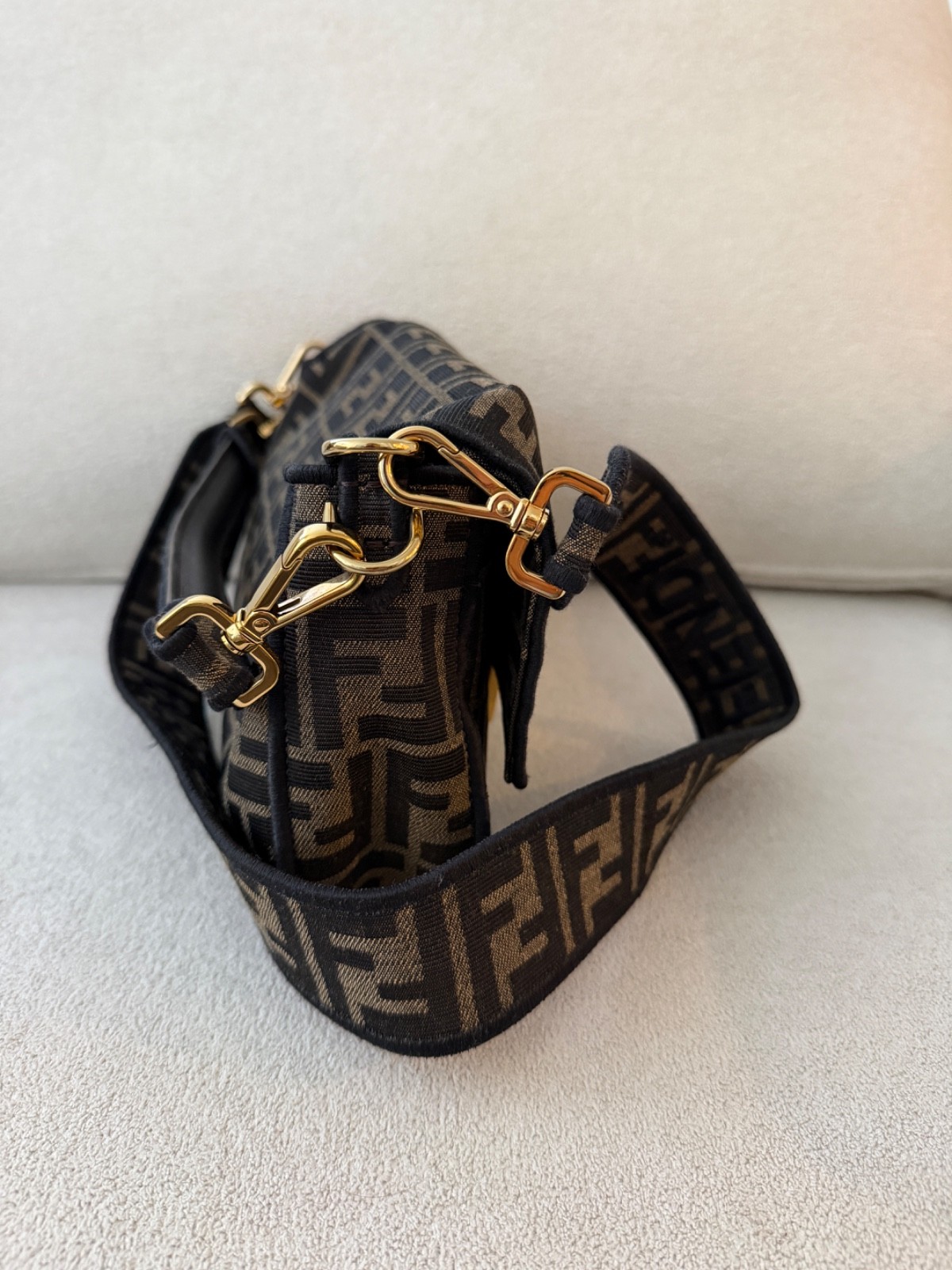 FENDI Baguette Bag – Tobacco brown FF jacquard fabric bag