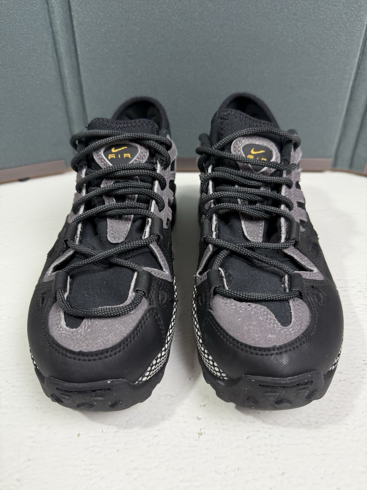 Nike ACG Air Exploraid Light Graphite Men Trail Shoes FV2925-001 Size 9