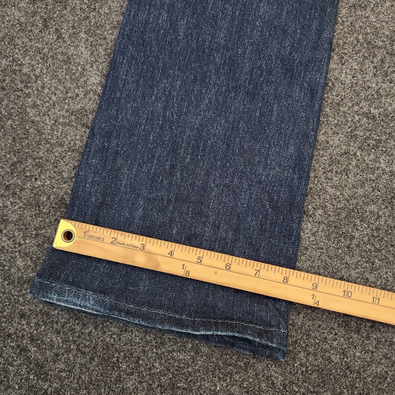 7 For All Mankind Womens Bootcut Jeans Medium Wash Blue Denim Size 26 USA Made