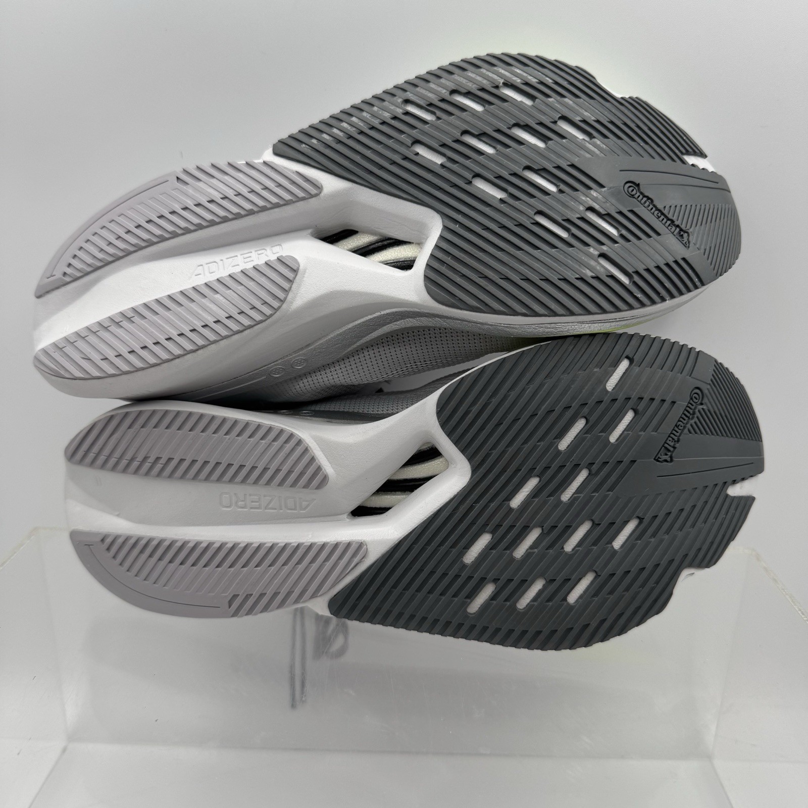 Brand New Adidas Adizero Boston 12 Dash Grey Lucid Red JI4473 Women’s Size 9