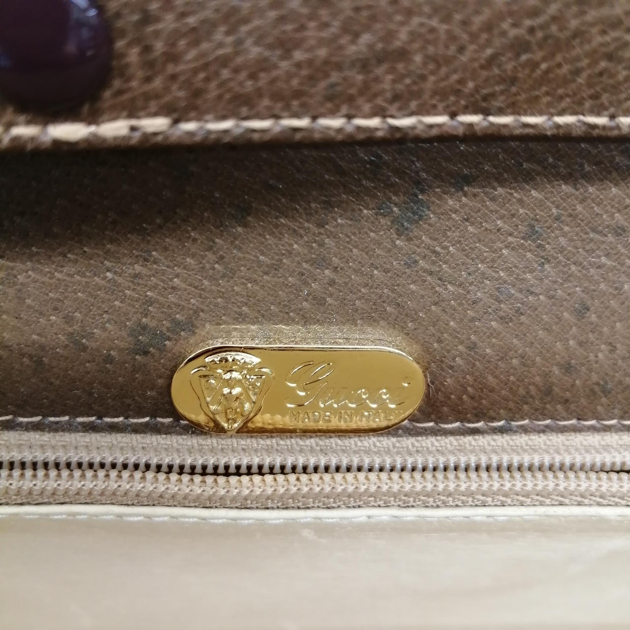 GUCCI Interlocking G Chain Shoulder Bag 9.8 inches