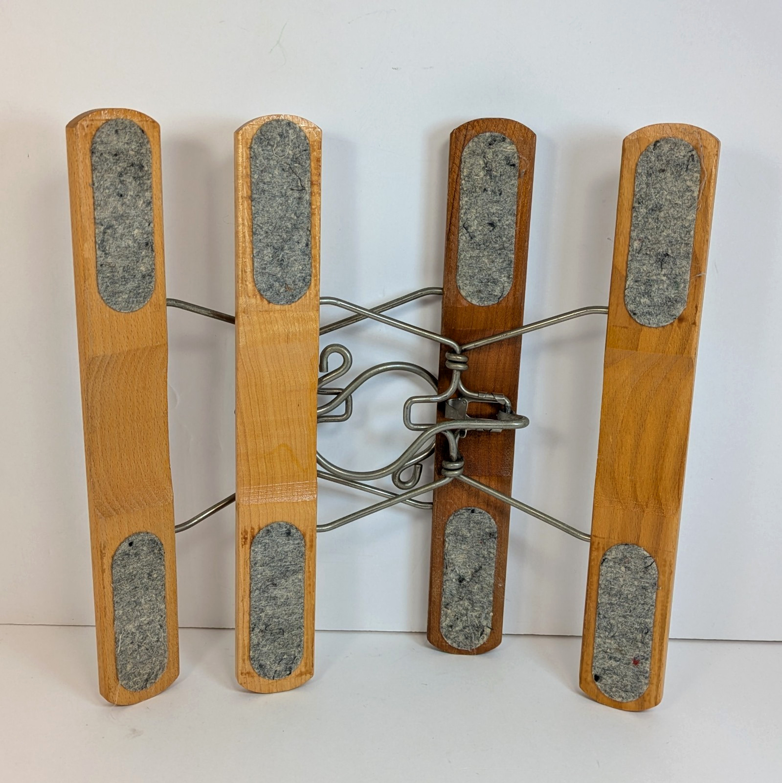 Setwell Pants Hangers (2) Vintage 10.25″ Clamp Wood Steel Felt Trousers Skirt