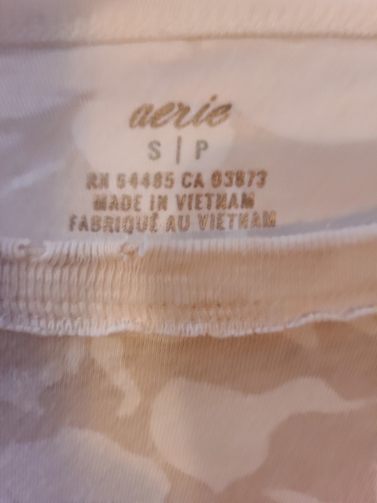 Aerie Womens Distressed Boyfriend Tshirt Soft Taupe Off White Cute Sz Small