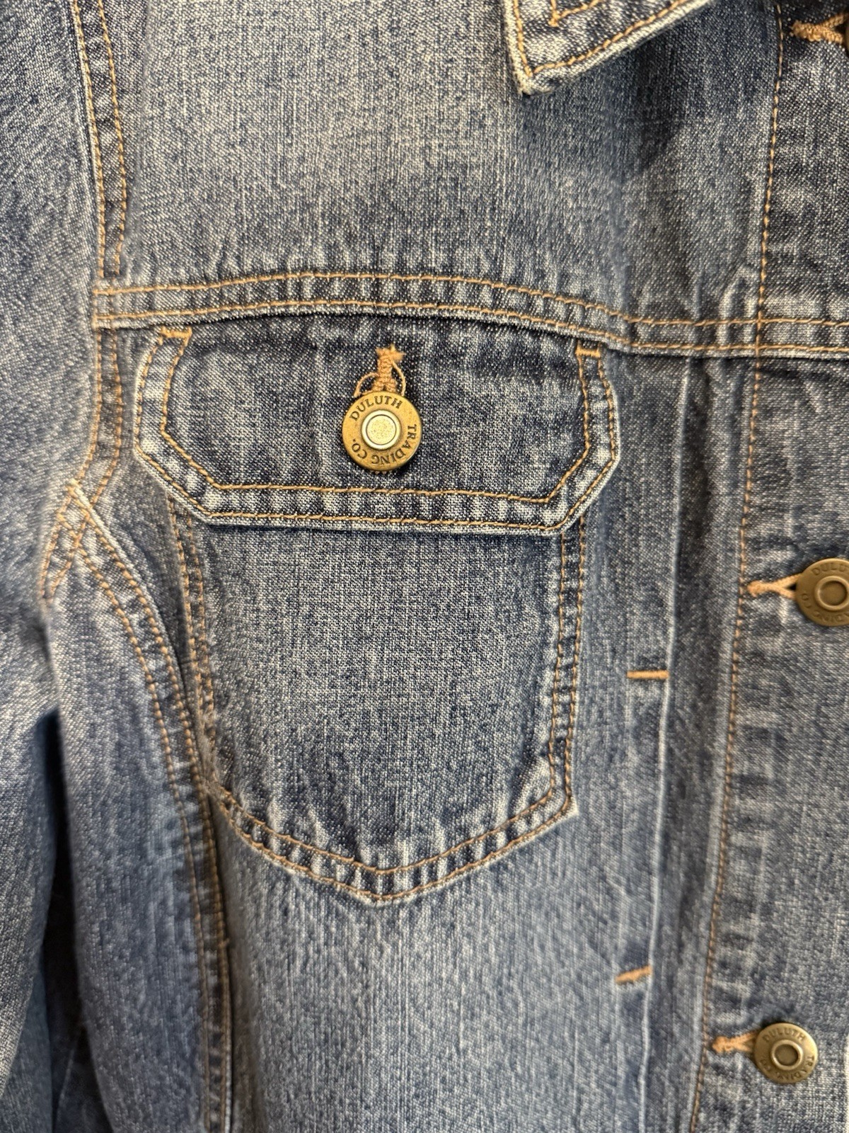 Duluth Trading Company Women’s Denim Jean Jacket Blue Xl