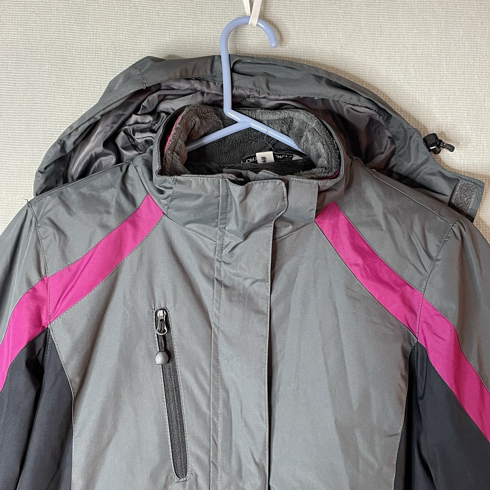 Port Authority Jacket Womens Medium Soft Shell Full Zip Faux Fur Lining Hooded