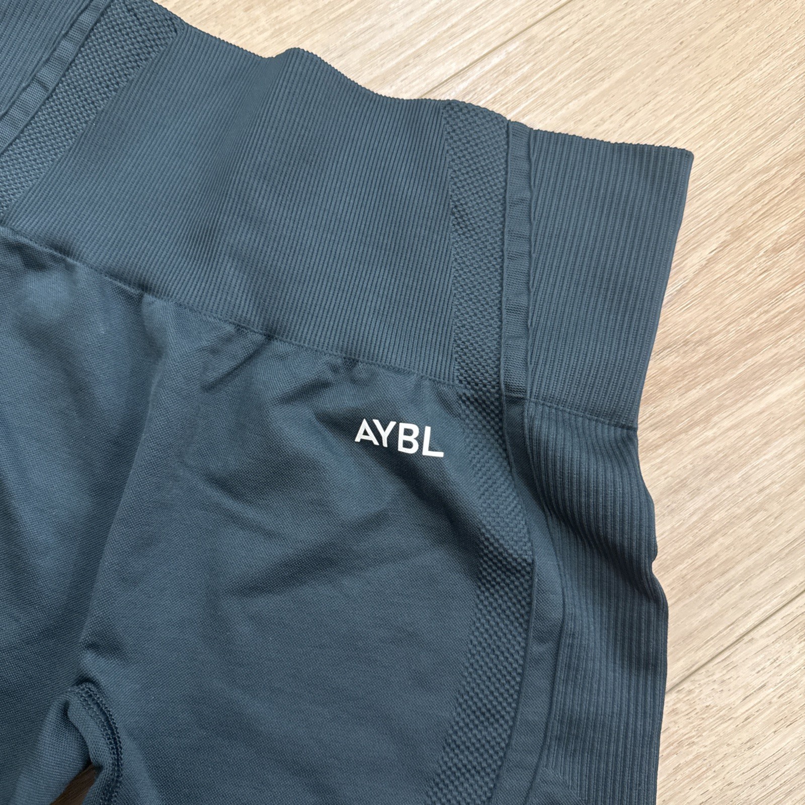 AYBL – Sports Bra & Shorts Set – Size S and XS – Forest Green