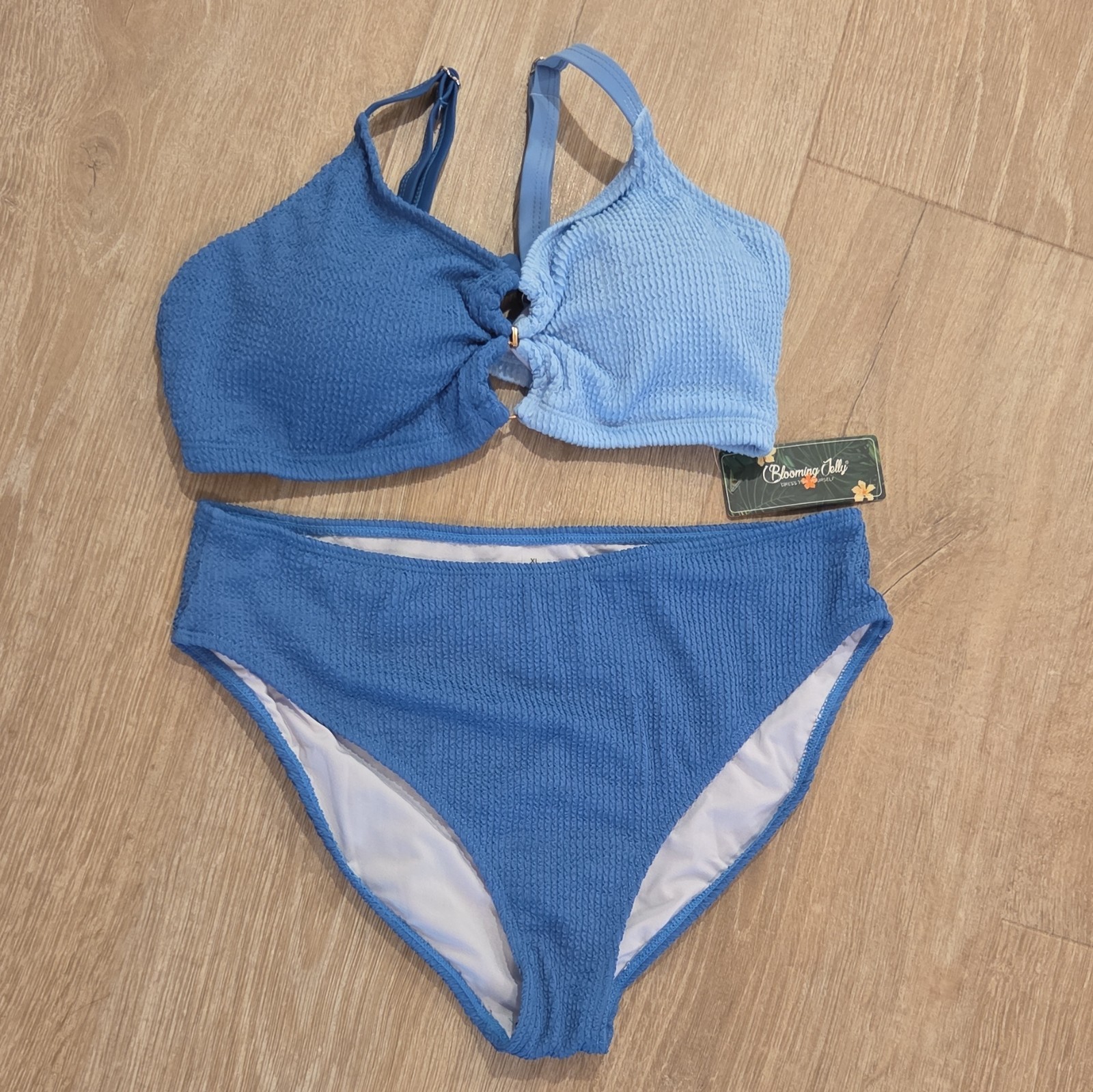 Blooming Jelly 2-Piece Bikini Set Blue/Light Blue Textured Tie Front XL B