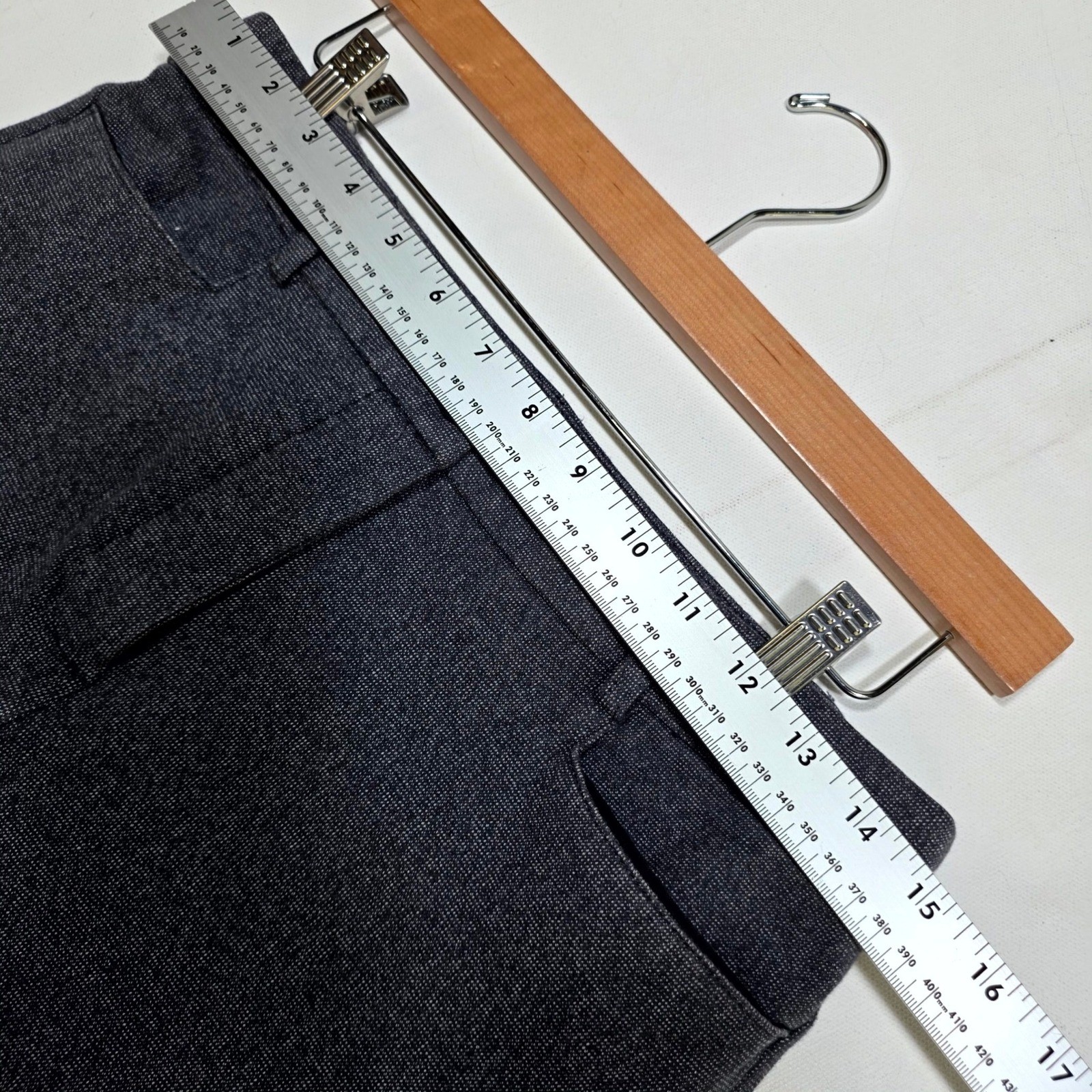 LOFT The Sutton Skinny Pants Womens 6P Gray Textured Slim Fit Dress Trousers