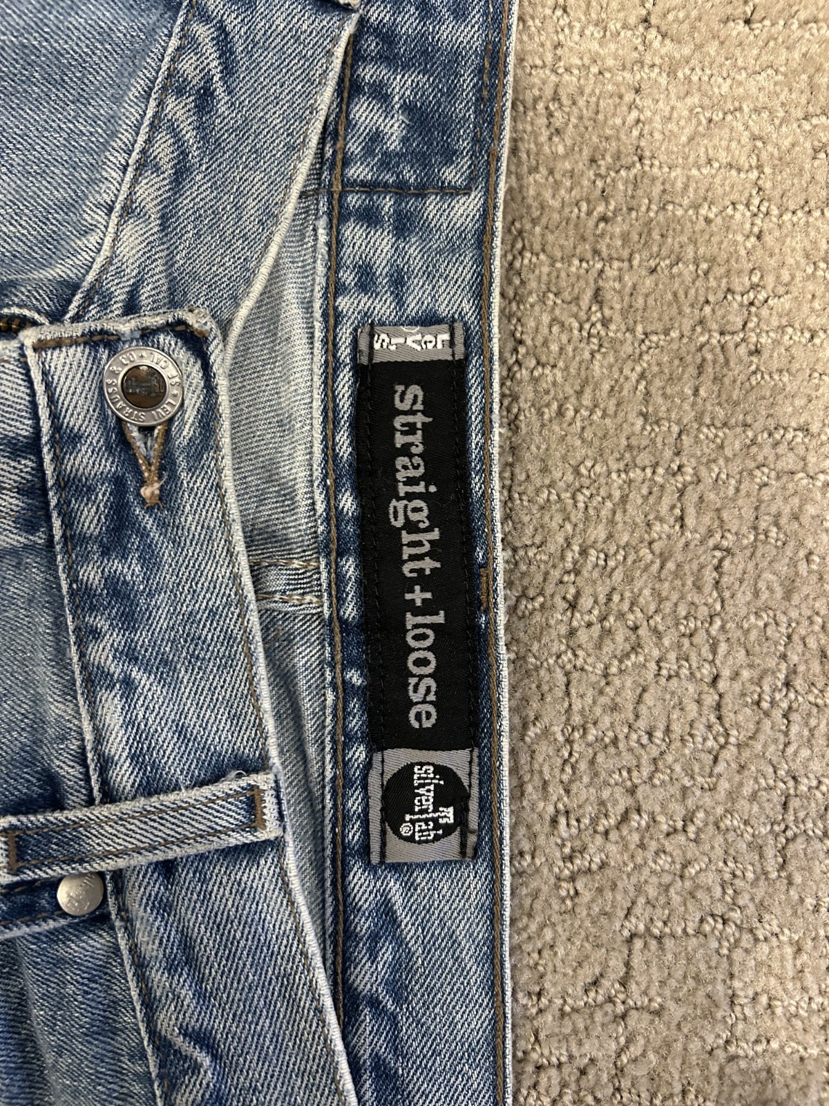 Vintage Levi’s Jeans Men’s 36×30 Blue Denim Silvertab Straight Loose Baggy Y2K